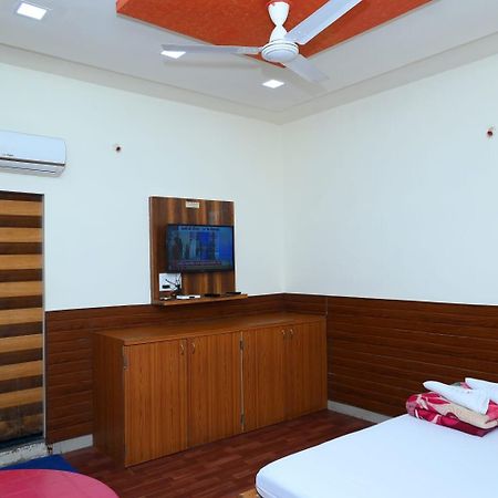 Mangvadi P P Lodging מראה חיצוני תמונה
