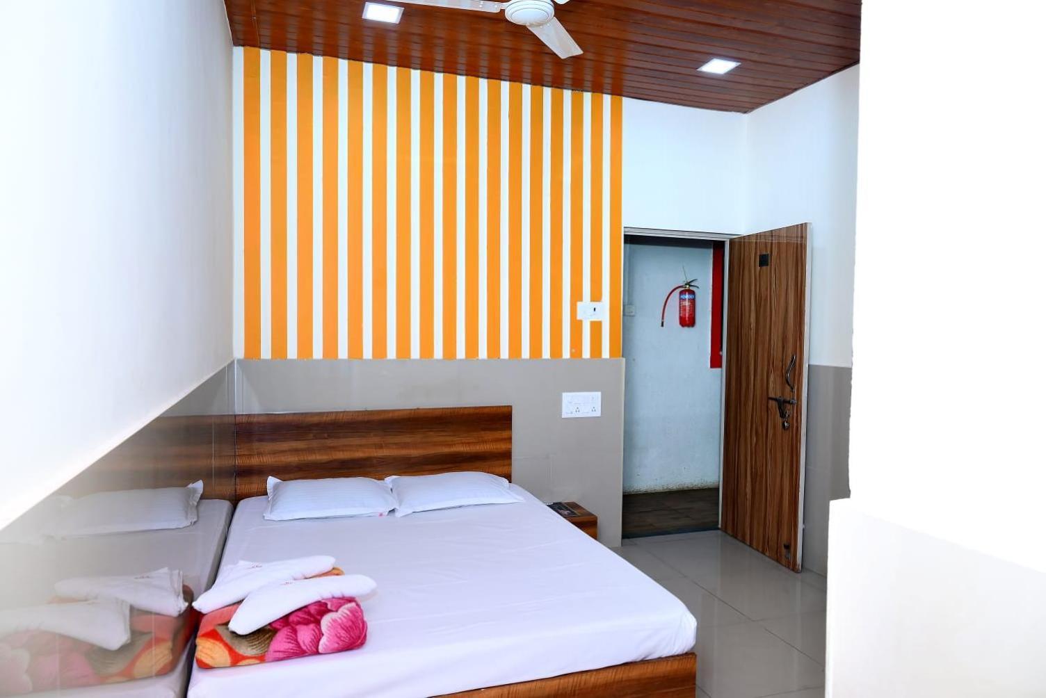 Mangvadi P P Lodging מראה חיצוני תמונה